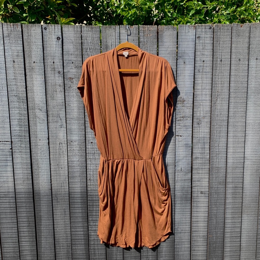 Aritzia Wilfred Brown Faux Wrap Vneck Dress, Sz Med